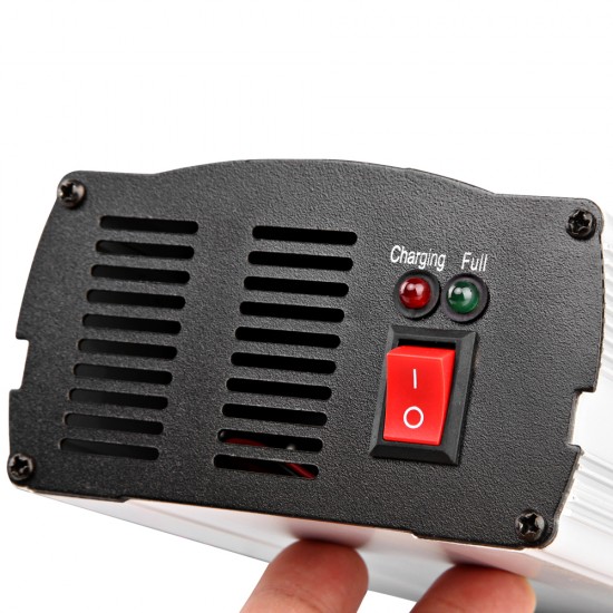Giantz 12V Battery Charger Giantz 12V Battery Charger